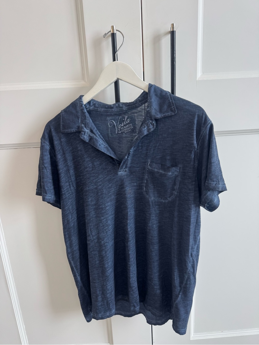 Voila Vintage Wash Short-Sleeve Polo Shirt in Navy